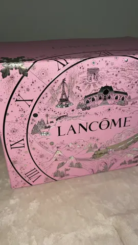 Lancôme holiday beauty box 💕✨ 10 piece full size products only 89$ 💕✨@Lancôme #makeup #skincare #fyp #lancome #holidayset 