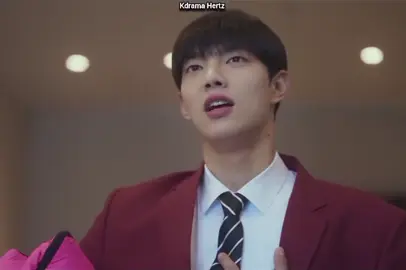 အလောင်ကားတွေကြားထဲ ရင်ထဲခုလုခုလုနဲ့ ချိုချိုမြိန်မြိန် ကျောင်းသားဇာတ်လမ်းလေး ကြည့်ချင်တယ်ဆိုရင် ဒါလေးကြည့်နော်😩❤️ အသည်းယားလိုက်တာ အရမ်းပဲ ဒီကားလေးကနာမည်ကြီး webtoon ကိုပြန်လည်ရိုက်ကူးထားတာဖြစ်ပြီး အပိုင်း ၁၀ပိုင်းရှိတာကိုမှ ၈ပိုင်းထွက်ပြီးပါပြီရှင်။ ဒီအပတ်ဗုဒ္ဓဟူးဆို ဇာတ်သိမ်းပါပြီ။ 🎬 Spirit Fingers  #spiritfingers #kdramaiyaofficial #kdramaedit 