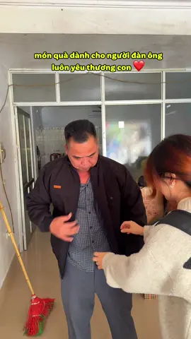 19/11 Ngày Quốc tế Đàn ông và làm sao có thể thiếu Bố của con được #monquatangbo #aotangbo #boyeu 