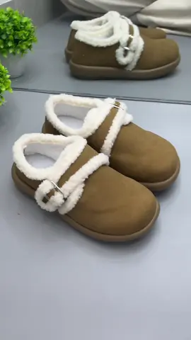 Giày sục bông đế bánh mì siêu êm #xhuonggggg🐰 #giaysucbong #giaysucnu #giaysucnuthoitrang #suclongnu 