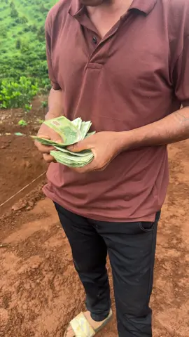 Cứ bằng đẹp cho a là a cười típ mắt 😅