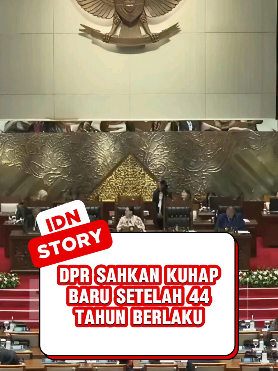 Pembaruan KUHAP resmi disahkan DPR setelah 44 tahun tidak berubah, namun prosesnya tetap menuai pro dan kontra dari berbagai pihak. Isu transparansi dan partisipasi publik jadi sorotan utama dalam pembahasan regulasi ini. - - - #dpr #dprri #beritaviral #viral #fyp 