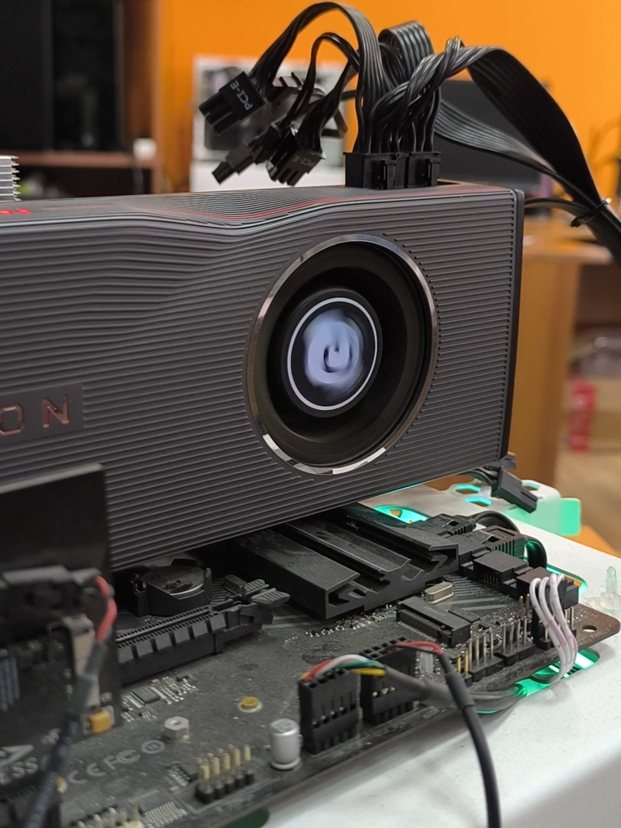 Ответ пользователю @1234rty_  как то так) #radeon_graphics #видеокарта #rx5700 #врек #techtok 