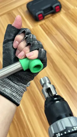 4-in-1 Water Pipe Wrench—One Tool Fits All Threads! 🔧💧#PipeWrench #PlumbingTools #WaterPipeFix #HomeImprovement #UniversalTool       