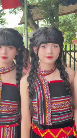 Daklak quê mình toàn gái xinh #🌸 #eahleo_đắklắk #vănnghe2011#makeupsusu🎀