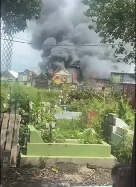 perang kelompok kembali terjadi, Sapiria VS Borta. Diwarnai aksi pembakaran Rumah. #sapiria #borta #fyp 