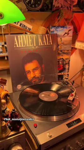 Ahmet Kaya 🎙️ Yalancı Ayrılık 📀🎼💿🍁🐞  . #plaknostalji #ahmetkaya #fy #keşfetedüş #tiktokviral 