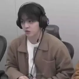 knp dia lucuw bgt😭🫳🏻🤌🏻🤏🏻 . . cr on vid #scoups #seungcheol #seventeen #cutie #mood 