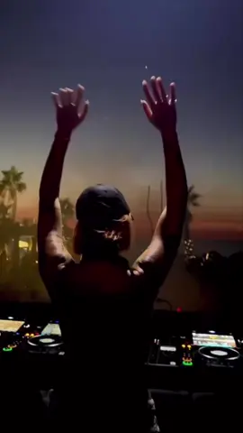 Playlist link in bio 🥰 #techno #music  #technomusicforlife  #spotifyplaylist #playlist 