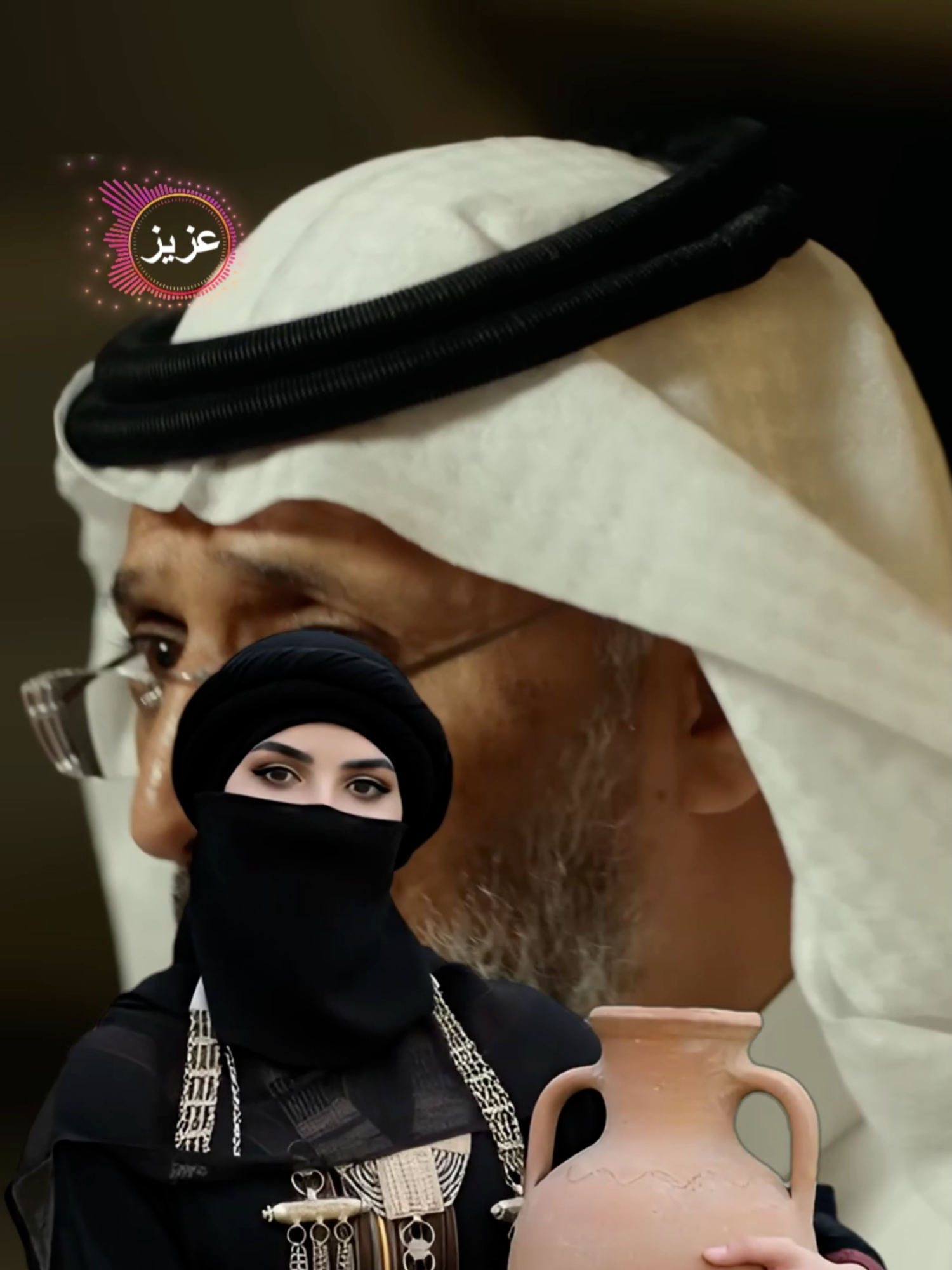 مهذل الصقور حبك من الخمر المعتق سقاني