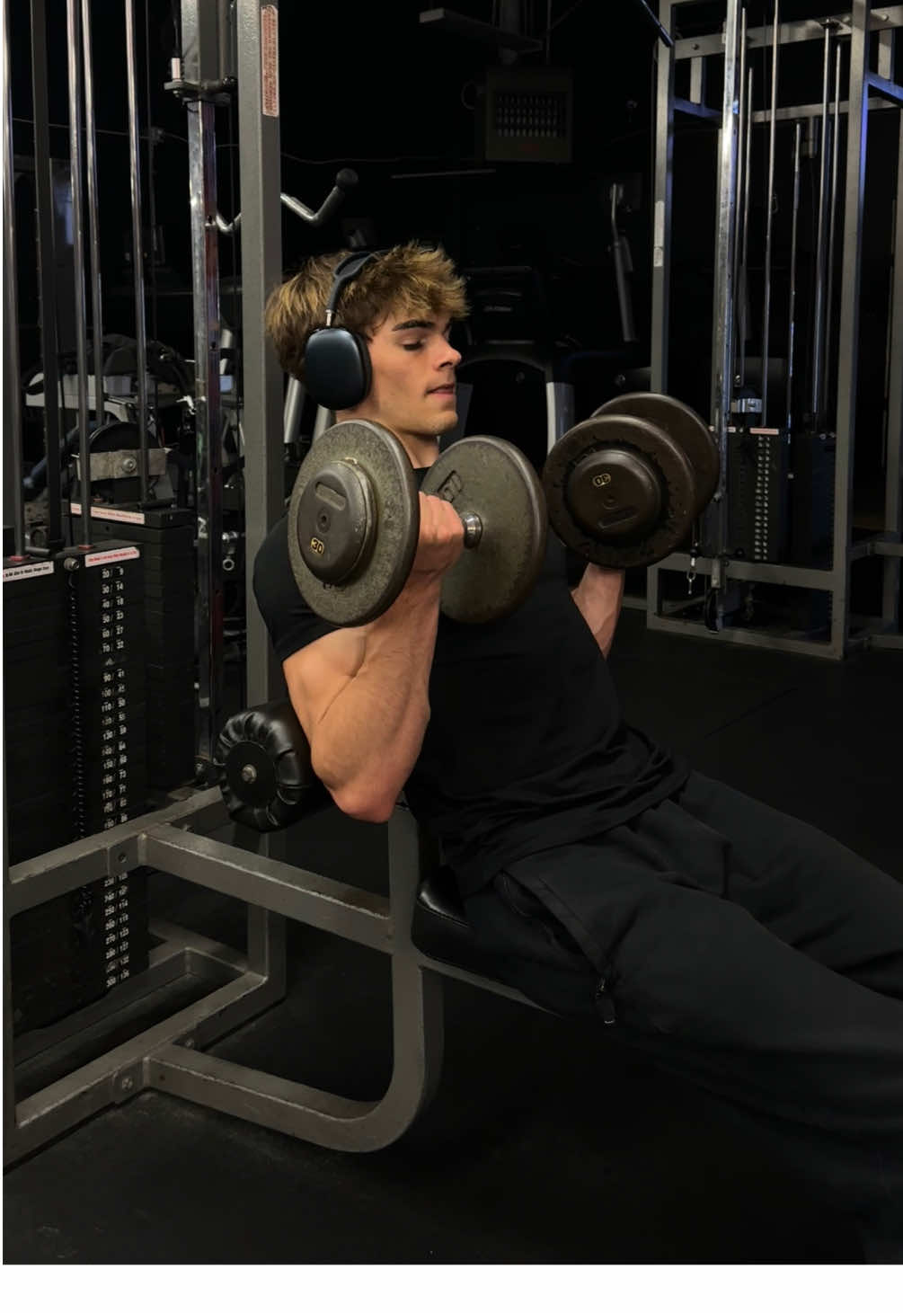 slow and controlled #fyp #viral #lanadelrey #GymTok #viralvideo 