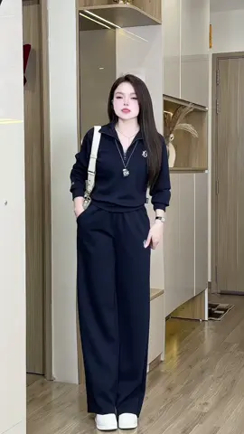 Set bộ nỉ thêu cao cấp Guno thiết kế sang đẹp trẻ trung năng động tôn dáng, chất mềm đẹp mê nay hời lắm ý   #setbo #setboxinh #setbonu #setbothethao #setboni