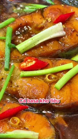 Hãy thử dùng mật mía kho cá đi mọi người,lên màu đẹp mê lắm.mà thơm nha.#cooking #trending #viralvideo #xuhuongtiktok #xuhuong 