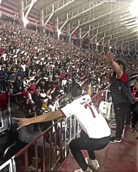 جمهور نادي زاخو الان في ملعب البصرة ياساتر 🤯😱🇮🇶#المنتخب_العراقي #اسود_الرافدين_فخرنا🇮🇶 #غرهام_ارنولد_مدرب_المنتخب_العراقي 