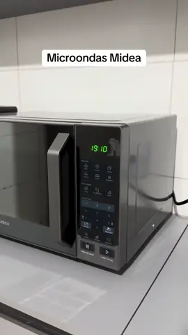 Micro-ondas Midea 20L ⚡ Prático, compacto e ideal pro dia a dia!   #MicroondasMidea #CozinhaPrática #Eletrodoméstico #Shopee https://s.shopee.com.br/8V1A7lHbjx