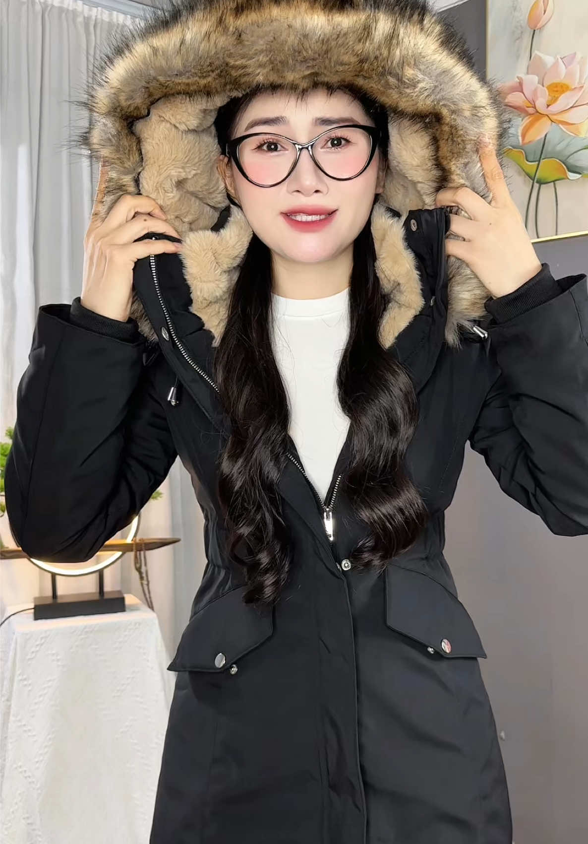 Lạnh đến mấy chị em chỉ cần chiếc áo parka lót lông này thôi ạ @GUNO VIỆT NAM  #aokhoac #aoparka #sinhnhatguno #guno3tuoi #gianghuongcardina 