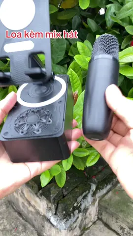 Loa kem mic hát #xh#xuhuong #muataitiktok #loakemmic #xuhướng 