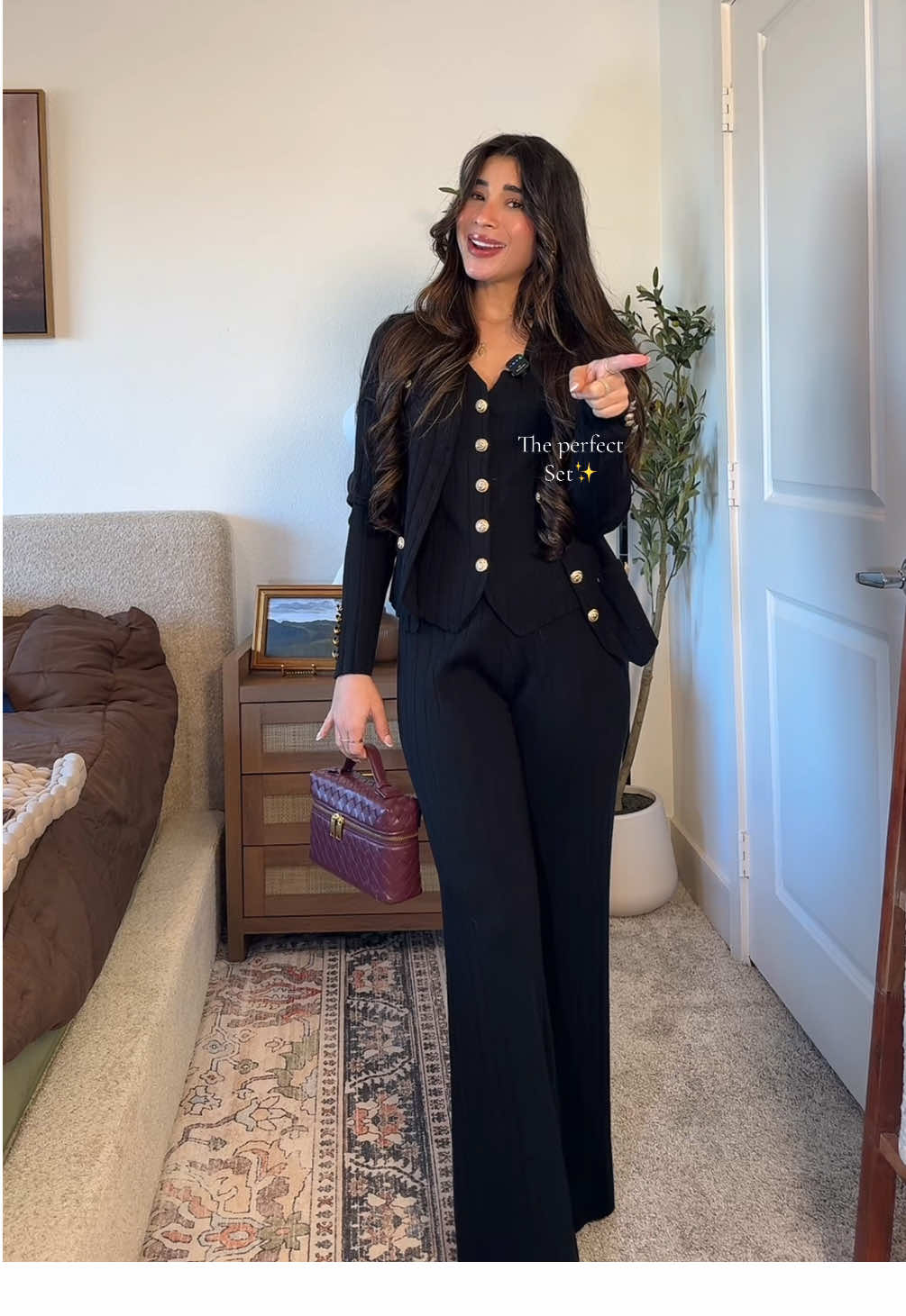 In love with this 3 piece set 😍🤍 #tiktokshopblackfriday #tiktokshopcreatorpicks #oldmoneyoutfits #elegantstyle #3pieceset 