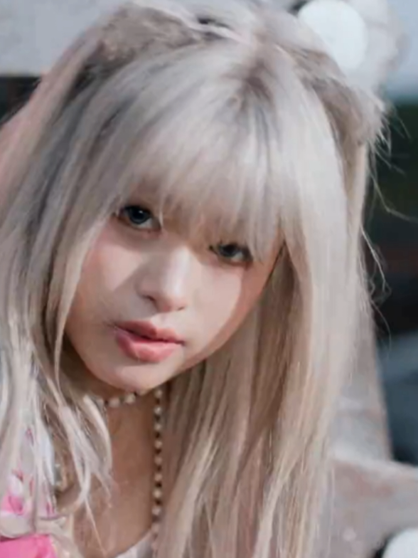 MV太疯狂了，我们去YouTube上看BabyMonster吧！🏑😻😻😻🤍🤍🤍🤍 #ahyeon #아현 #babymonster 