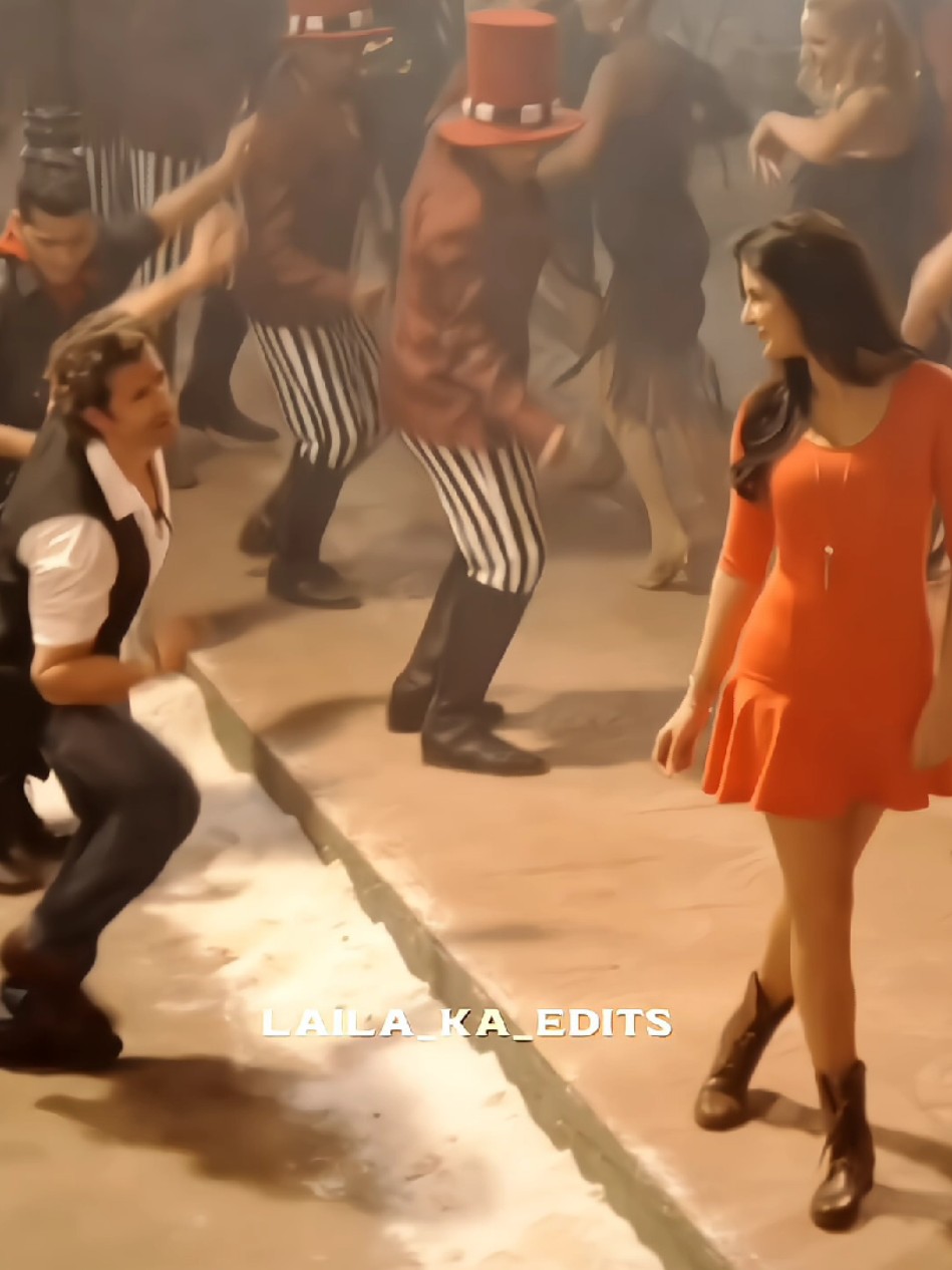 Take me back to this era 🧡 #hrithikroshan  #katrinakaif  #tumeri  #bollywood  #edit 