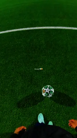 therapy⚽️😍#fyp #football #therapy #peace #viral_video 
