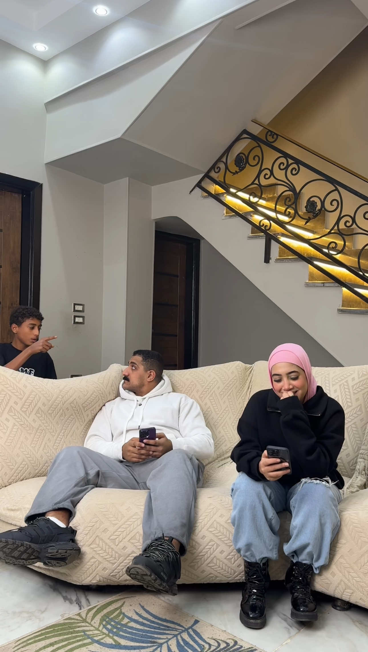 طفل يفضح خيانة أمه 😱 #احمد_الزوز🦅👑 