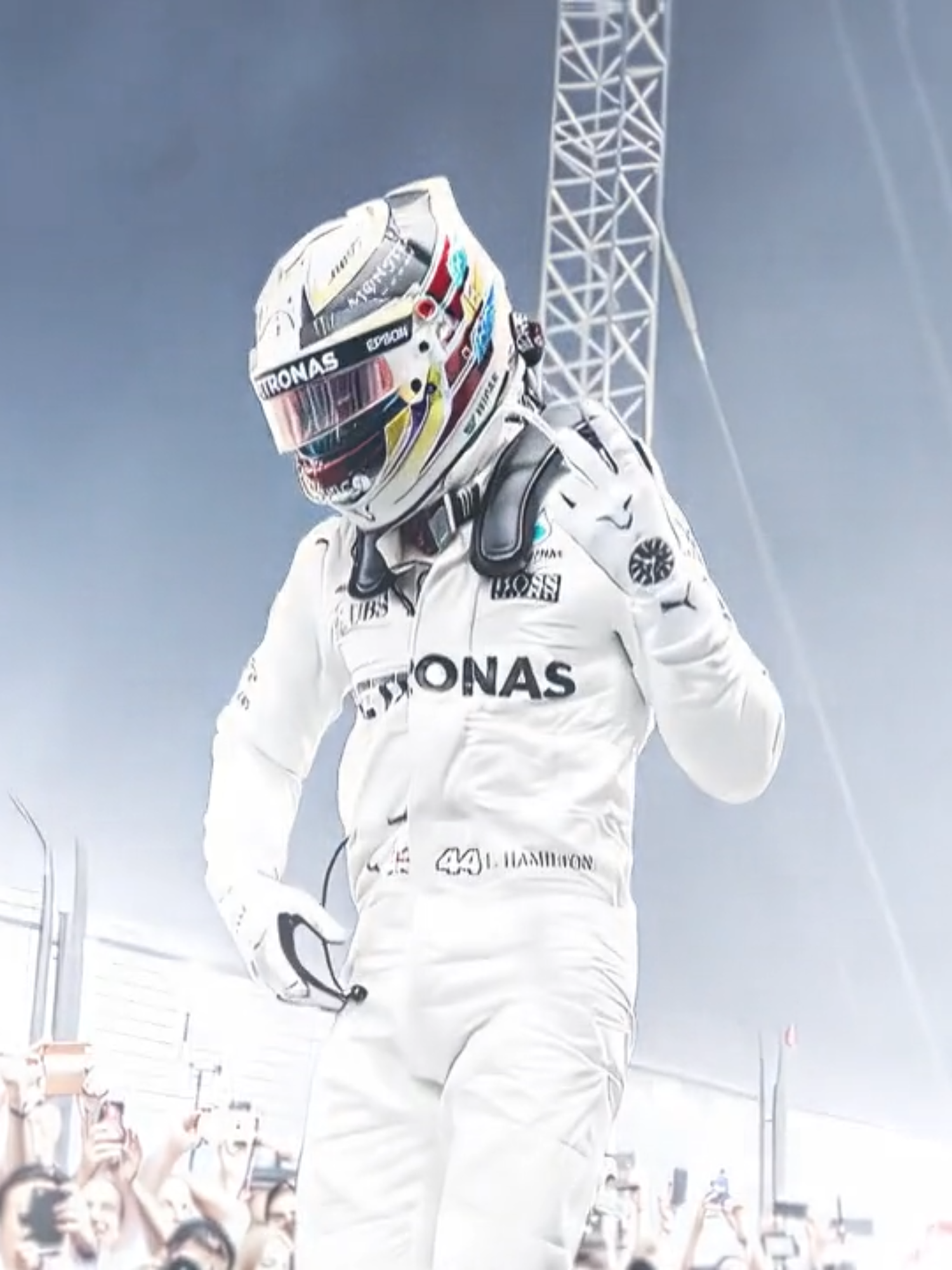 When your golf game turns into a 7-time world champion #lewishamilton #f1edit #formila1 #fyp #maxverstappen ★ upload method ★ TG: @editing_news