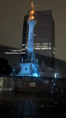 El ángel de noche, las luces y la luna es todo lo que está bien ✨🥺  #angeldelaindependencia #turismomexico #cdmx #turibus #fypシ゚ 