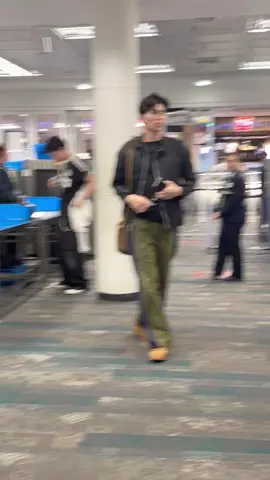 📸 ChenRcj  X update🫶 မတူရှိနေကြတာဘာတွေလုပ်နေလဲသိချင်နေပီ #ppnaravit @ppnaravit  #JASPER #จุงอาเชน