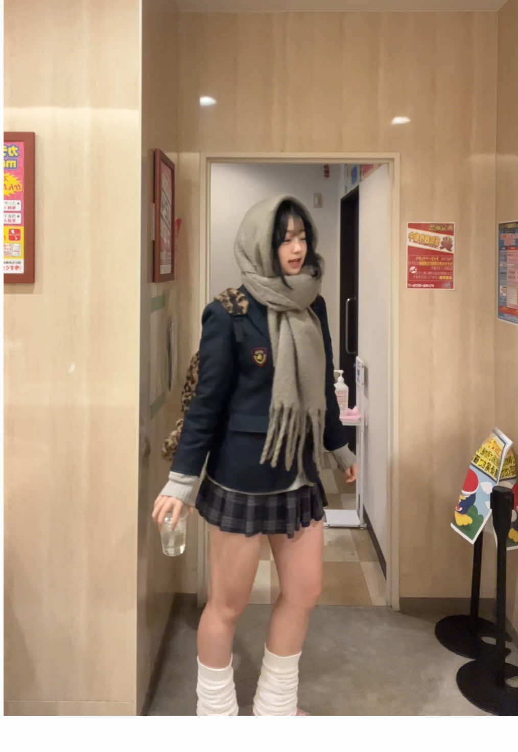 うーたん三輪車になったのやばすぎ😹 バラクラバ巻き一生じょーずにできん#jkの素敵な思い出#マフラー巻き方#jkブランド#制服マフラー#バズれ