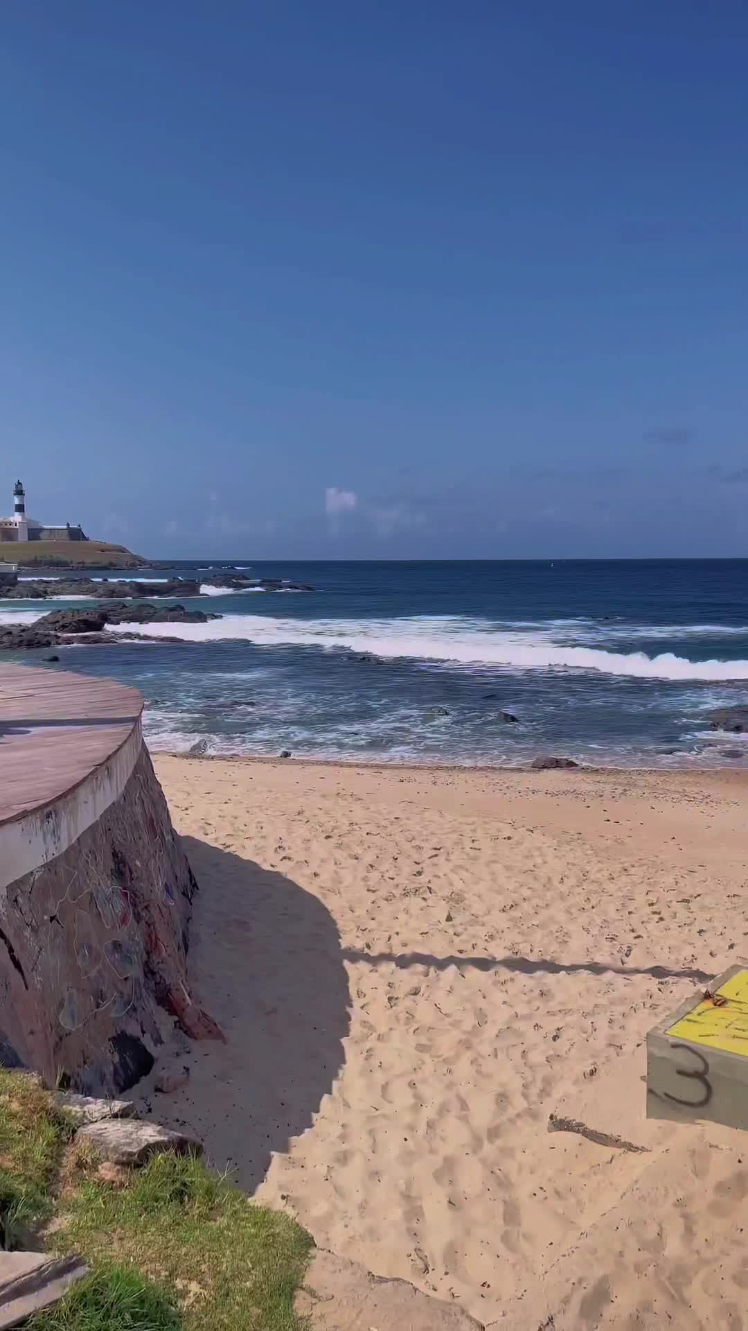 📍Salvador, Região Nordeste, Brasil. A capital da alegria e o coração da cultura afro-brasileira. Mergulhe na história do Pelourinho e na energia contagiante da Bahia. 🎥 @/travelwithtolu #bahia #brasil #viagem #turismo #nordeste