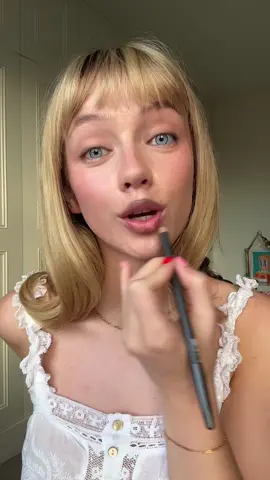 Oh it’s a good glam day 