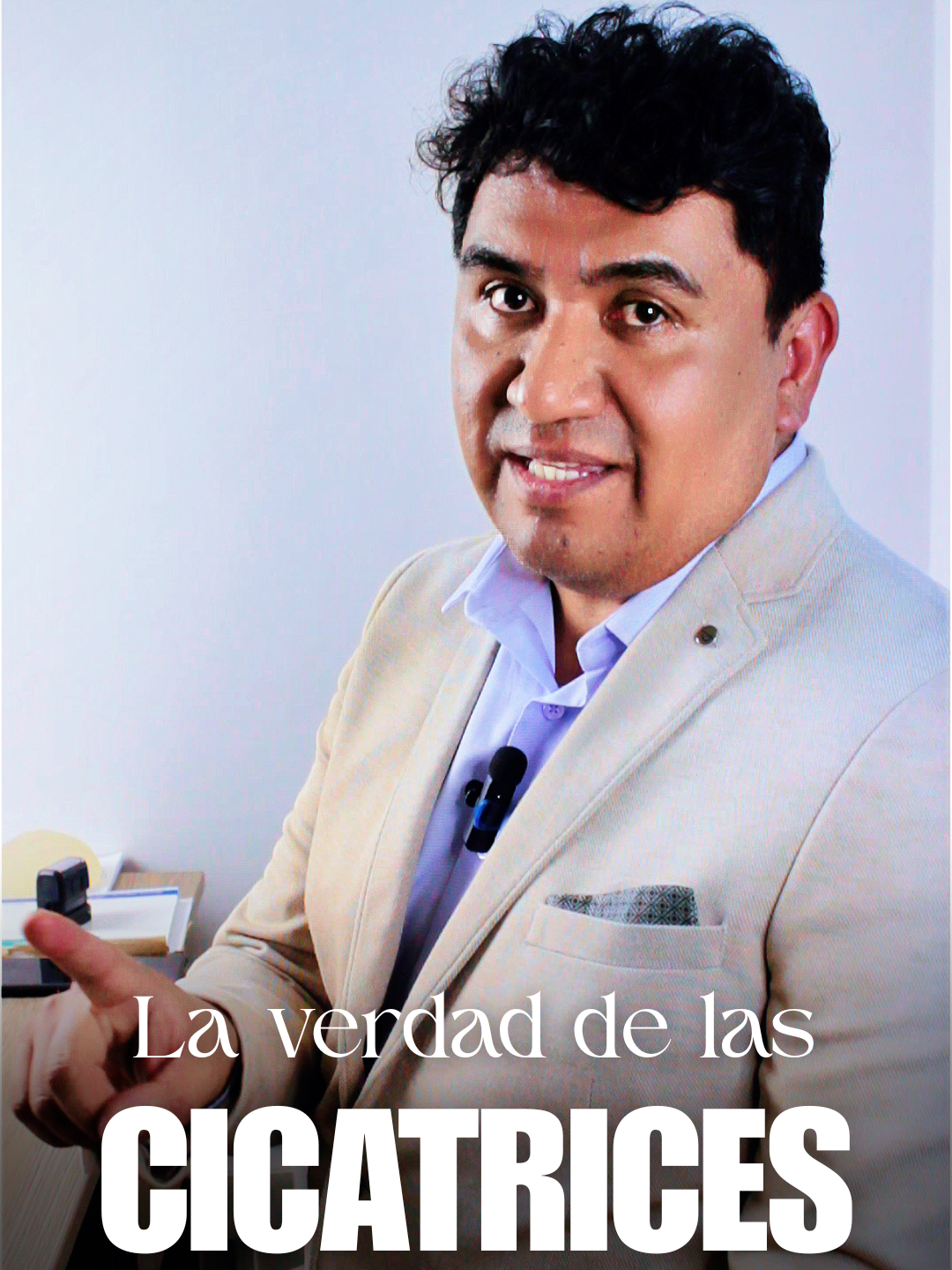 ¿La cirugía estética deja cicatrices? Sí. Pero no todas se ven igual. En este video explico cómo se colocan, por qué se esconden en pliegues naturales del cuerpo y qué factores hacen que una cicatriz se vuelva casi imperceptible con el tiempo. La técnica, la ubicación, tu tipo de piel y tus cuidados después de la cirugía influyen mucho en cómo cicatriza tu cuerpo. Si estás pensando en una lipo, una abdominoplastia o un aumento de senos, entender este proceso te ayudará a tomar una decisión informada y realista. #cicatrices #cicatrizlipo #cicatrizabdominoplastia #cirugiaestetica #cirugiaplastica #lipoescultura #liposuccion #cicatrizcirugia #LipoLab #DrBegazo #cirugiasegura #Arequipa #cuerpofemenino #resultadosnaturales #cuidadoPostoperatorio #piel #bienestarfemenino