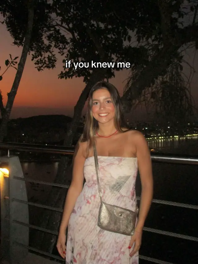 estou completamente viciada neste álbum 