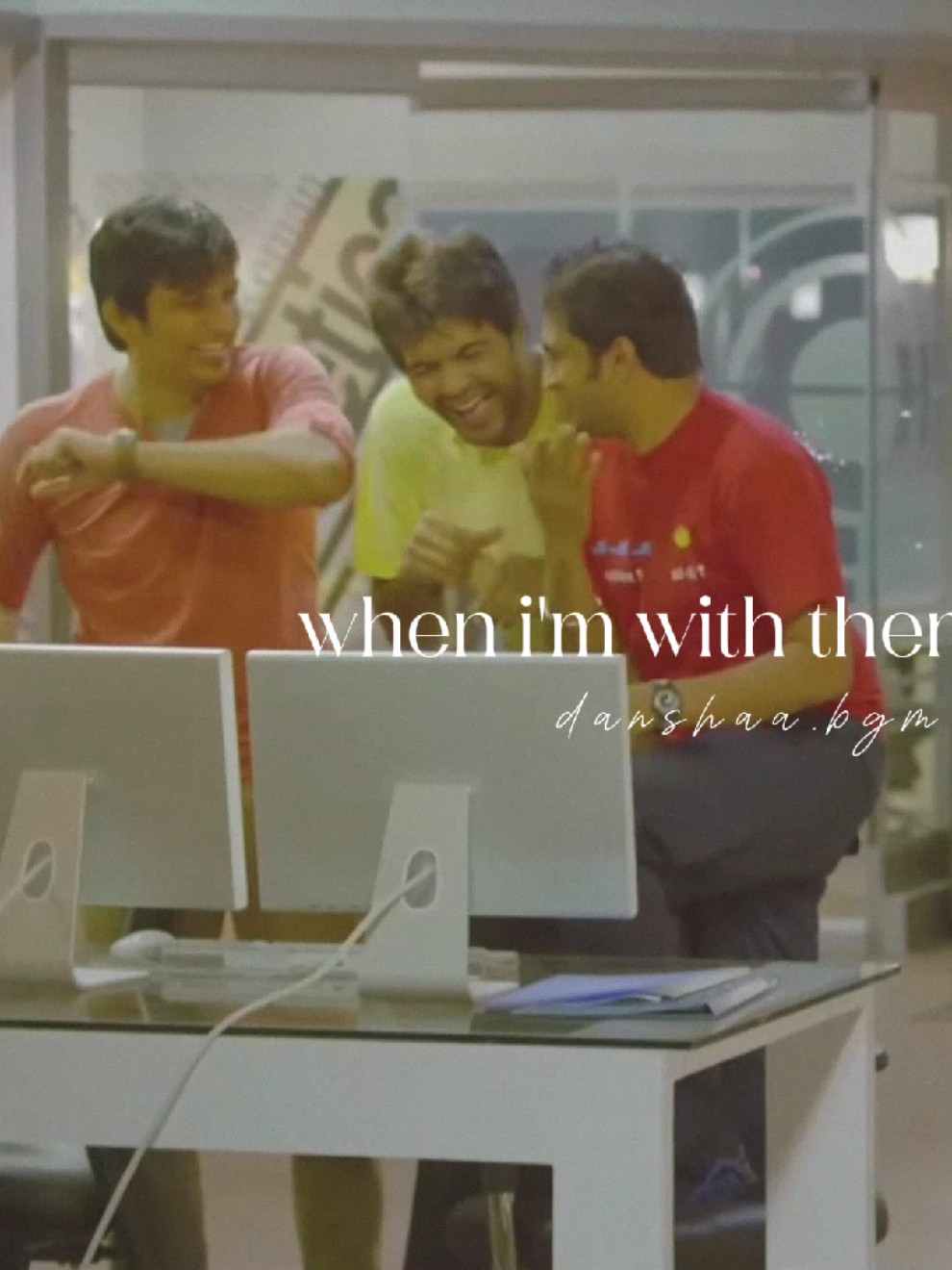 🥳😘.  #viralvideo #likesforlike #Love #fyp #tiktok #missyou #trending #danshaabgm #endrendrumpunnagai #santhanam #vinay #jeeva #yaeleyaeledosthu 