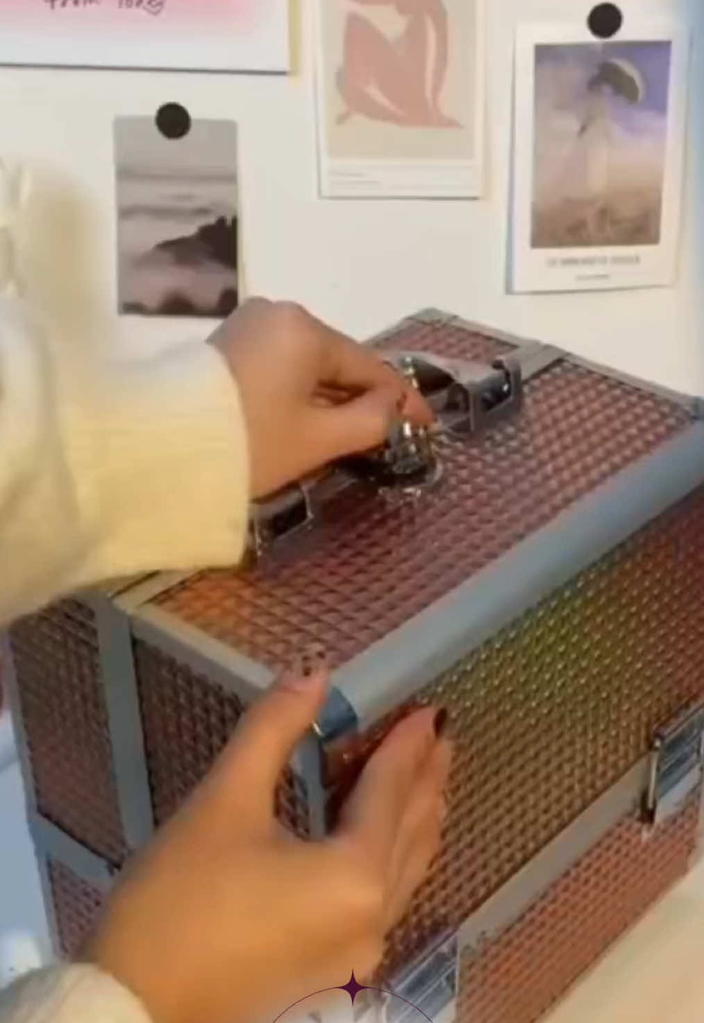 Maleta De Maquiagem Profissional Anna Make R400 Vazia Quer um kit maravilhoso igual a esse? Comenta “Eu quero” que eu te envio!  ##shopee##afiliado##compra##achadosshopee##achadinhosdashopee