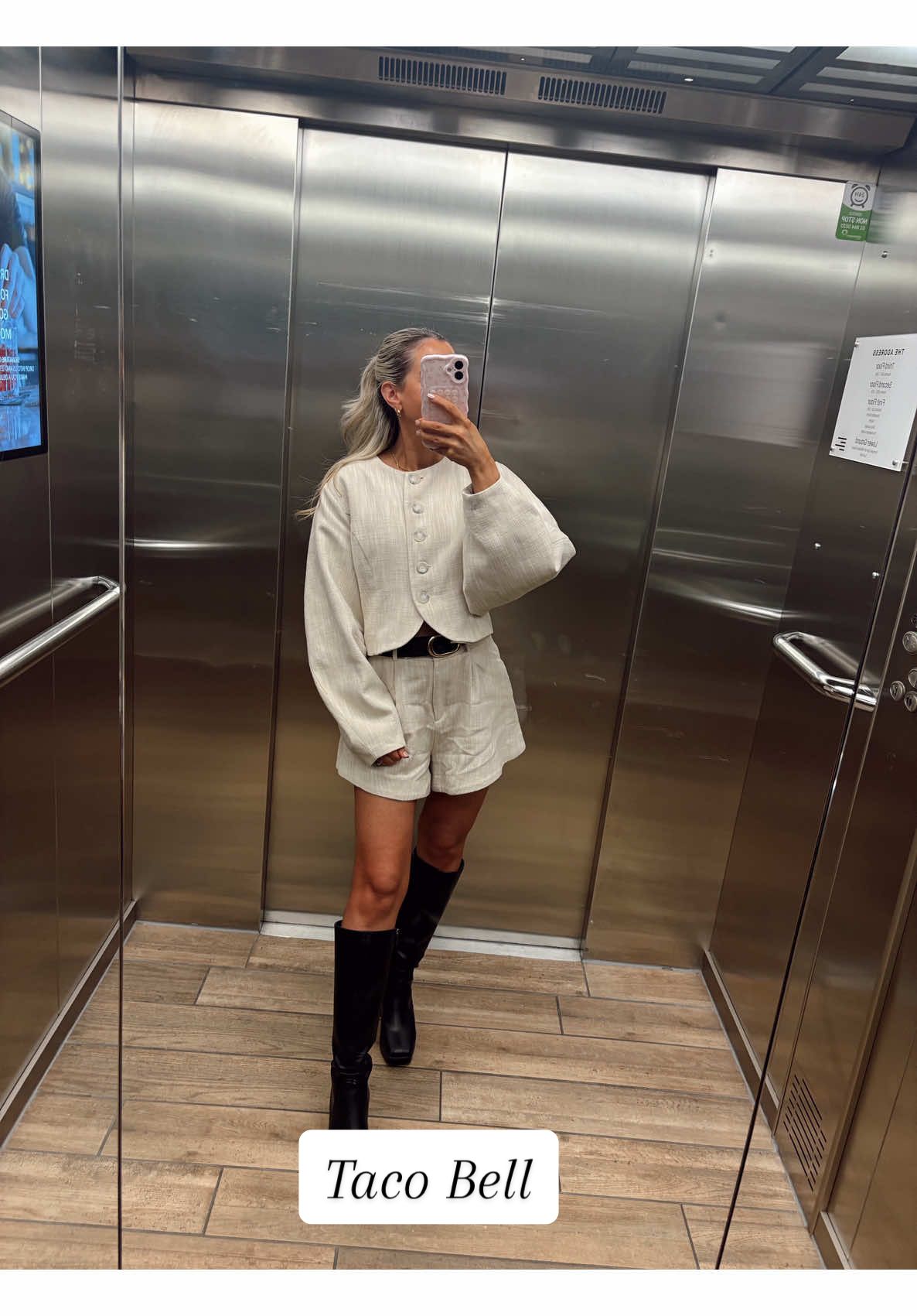 Even better than I remembered @tacobell… #food #Foodie #tastetest #foodreview 