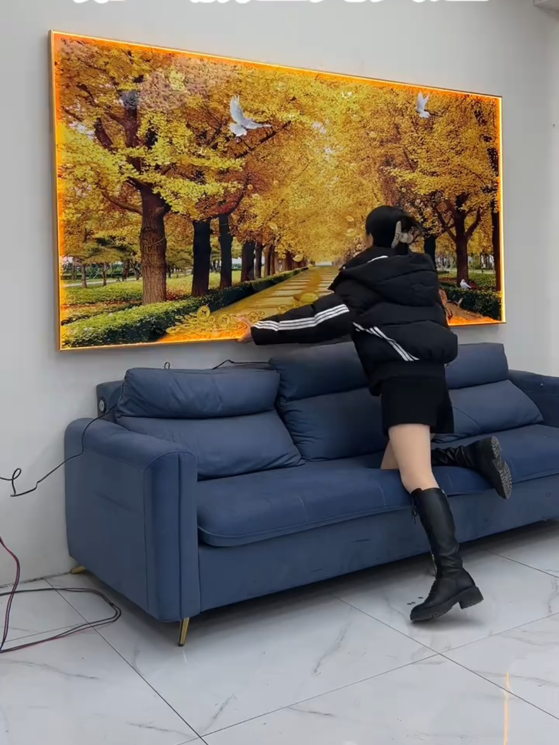 tranh đính đá pha lê đèn led #tranhdinhdaphaledenled #trangtri #trangtrinhacua 