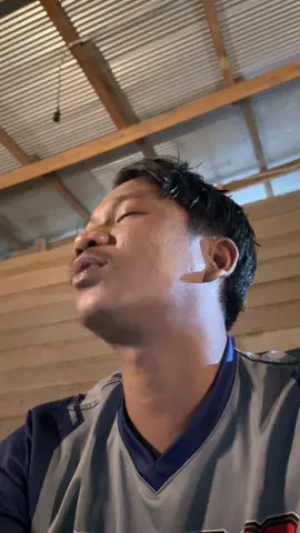 Wong lanang gak nduwe bondo iso opo