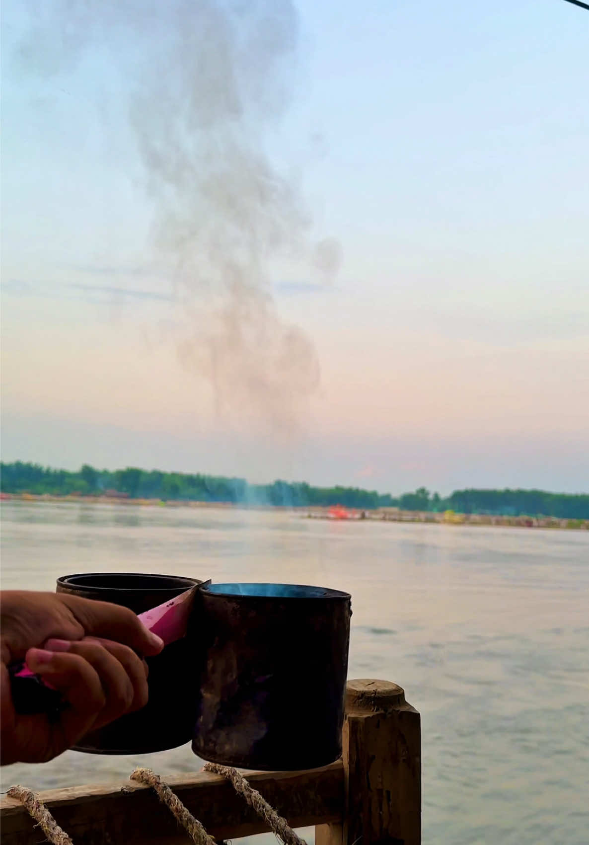 ہوتے ہیں کچھ لوگ جن کیلئے دل کرتا ہے پگھلا جاۓ🫀♥️#foryou #foryoupage #itz__umair_4 #videography #winter2025 