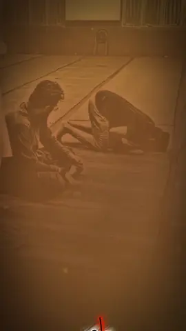 ايها القبر ألم تشتاق لجسدي💔😔.  #خالد_الراشد #خواطر #fyp #CapCut 