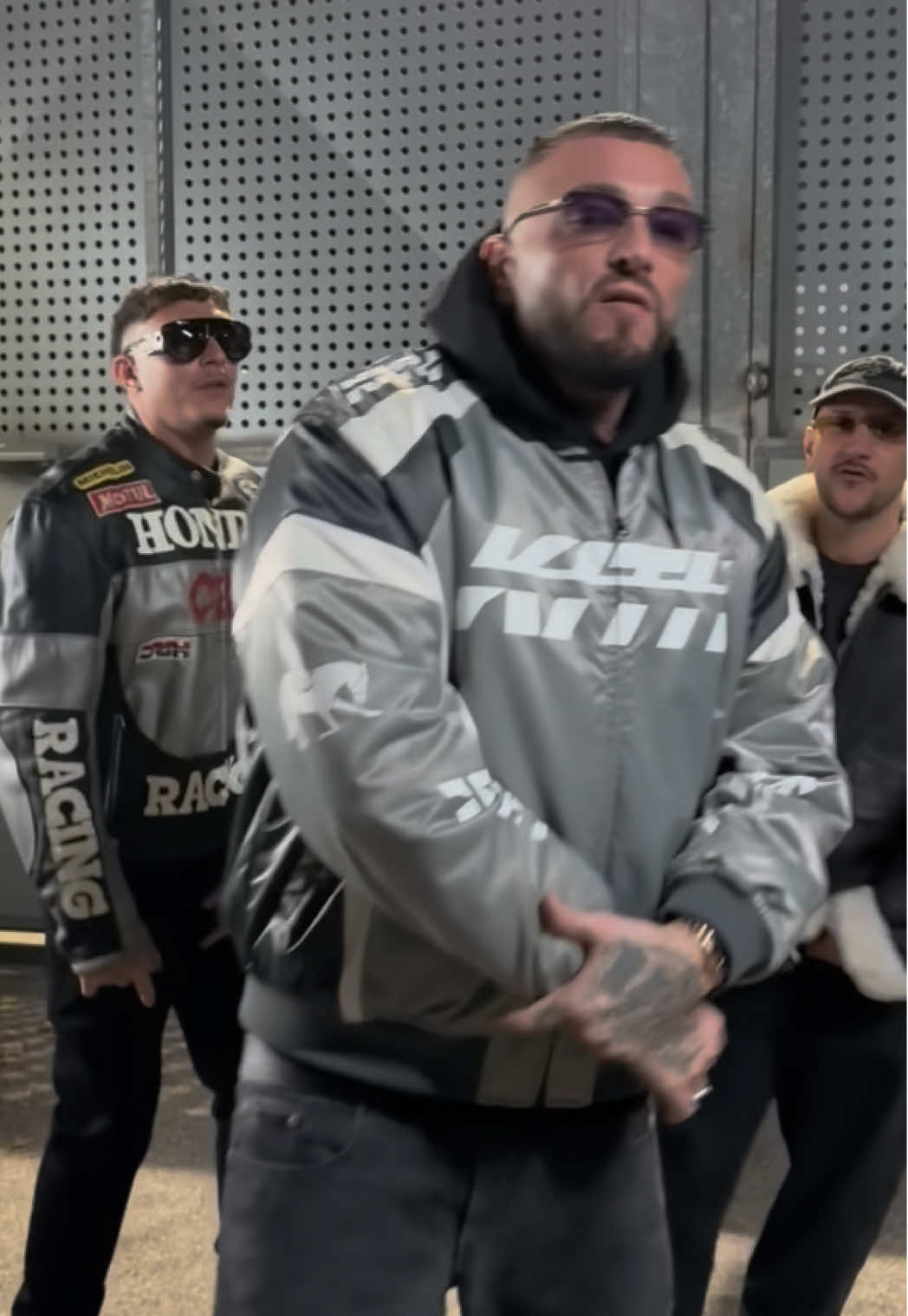 PRESTAMI ATTENZIONE 🦈🦈 @Nerissimaserpe @TY1 