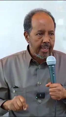 Dowladdu waxa ay dadaal xooggan ku bixinaysaa xaqiijinta amniga Caasimadda, iyadoo Ciidanku ay habeen iyo maalin u taagan yihiin sidii dadkeennu ay nabadgelyo ugu noolaan lahaayeen. #somalia 