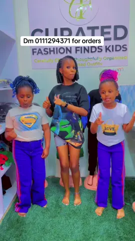 Kids mommy jeans @1199 dm0111294371@CURATES FASHION FINDS ADULTS @Curated @Twine 🌸 #muyuhquortess❤️❤️ #gaelii❤️ #cfffashions 