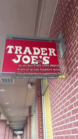 Vraiment c’est une addiction a la citrouille à ce stade 😭😂😂 Trader Joe’s c’est le paradis des produits saisonnier aux U.S. c’est mon petit Disneyland mdrr #etatsunis #usa #supermarchéusa #expatlife #etudierauxusa 