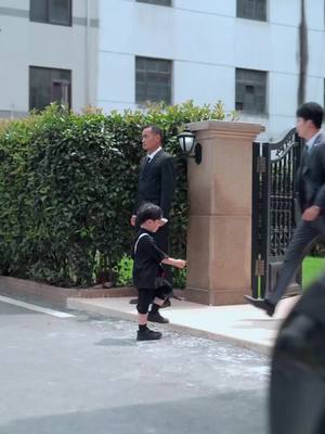 Clique no link abaixo para assistir mais vídeos.