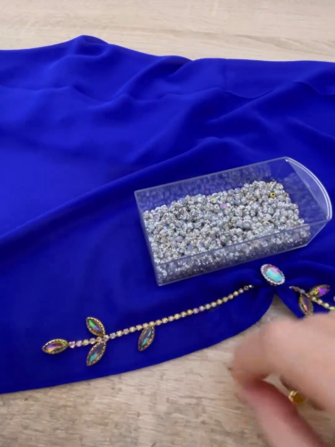 بەم ڕێگا ئاسانە  خۆت فێربکە یان فێربە یان لای خۆمان داوابکە بەرەنگی خوازیارت #فێرکاری  #بۆداواکردن_نامەبنێرن_بۆسناپ jihani_chnin #کورد  #خانم  #دیزاین 