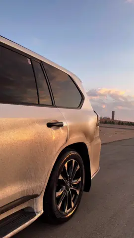 🤩 #ماشاءالله #لكزس #fyp #capcut #عرعر 