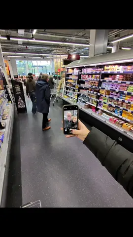 HELP! This was so awkward 😭