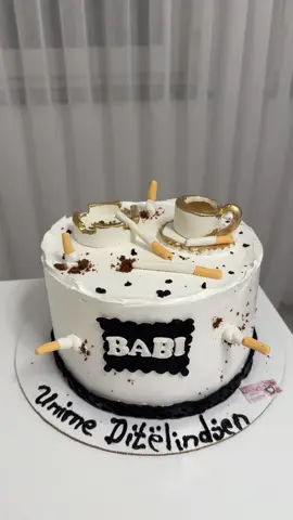 Faleminderit që na bëni pjes e festave tuaja të veqanta 🥰🤗 Pastiqeria @torte_te_jani zbukuron festat e veqata tuajat 🫣😍✨ Tel/+383 45 814 651  Supriza në tër kosovën 😍🎁 Ig/torte_te_jani  #tortetejani #torte_te_jani #suprizaneprizren1 #suprizaneterkosovën #suprizapërklientëtanë                         